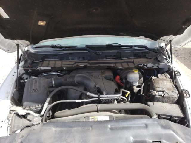 1C6RR7TT2FS765811 RAM 1500 Slt