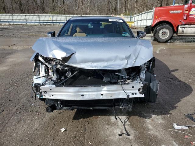 58ADA1C10PU032088 Lexus Es 300h Base