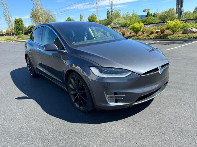 2016 Tesla Model X მანქანა იყიდება აუქციონზე, vin: 5YJXCAE25GF004661, აუქციონის ნომერი: 52940274