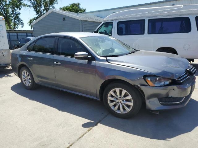 1VWAT7A38FC040442 Volkswagen PASSAT S