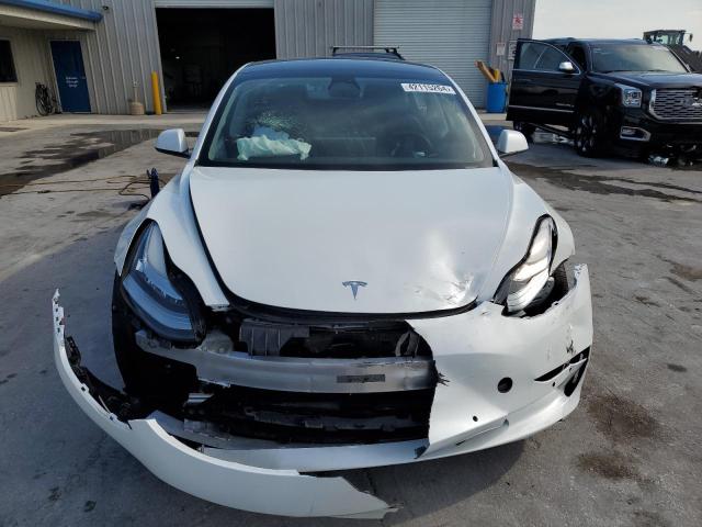 5YJ3E1EB1NF261726 Tesla MODEL 3