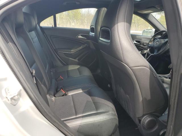 WDDSJ4EB7GN372526 Mercedes-Benz CLA 250