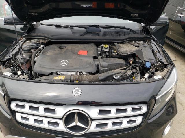 WDCTG4GB7JJ449737 Mercedes-Benz Gla 250 4matic