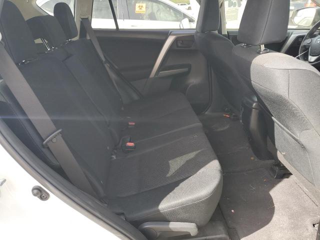 JTMZFREV5GJ097389 Toyota RAV4 LE