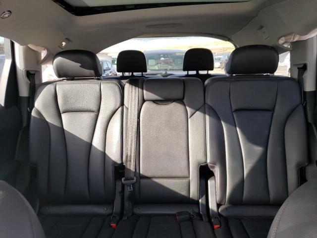 WA1LAAF79HD045800 Audi Q7 Premium Plus