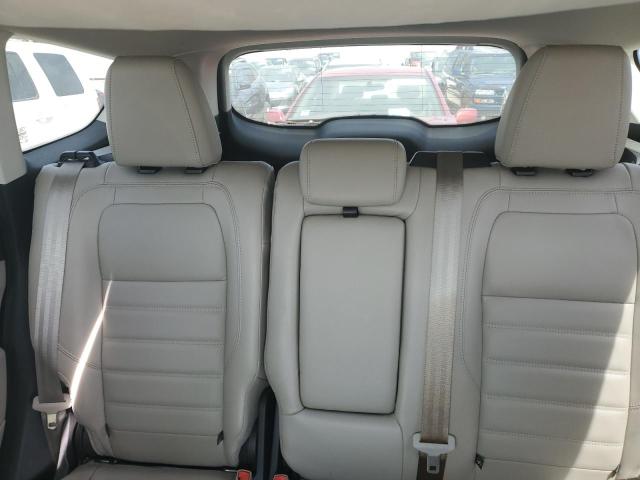1FMCU9J91HUE94825 Ford Escape Titanium