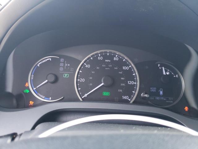 JTHKD5BH8F2240728 Lexus CT 200