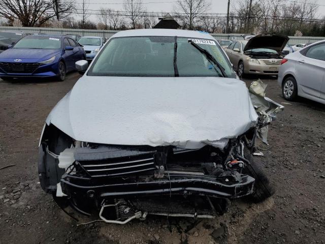 3VWB17AJ4EM419329 Volkswagen JETTA SE