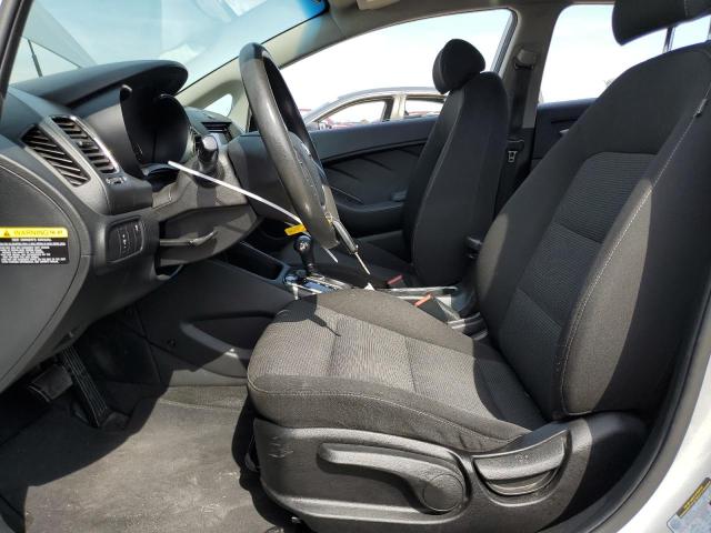 3KPFK4A73JE214769 KIA FORTE LX