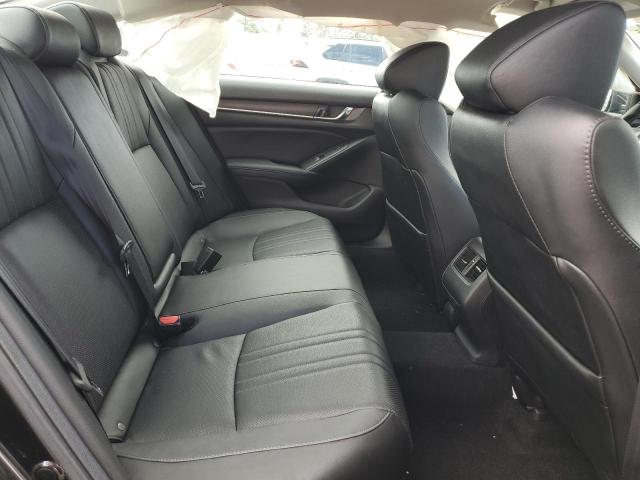 1HGCV2F90KA033756 Honda Accord Touring