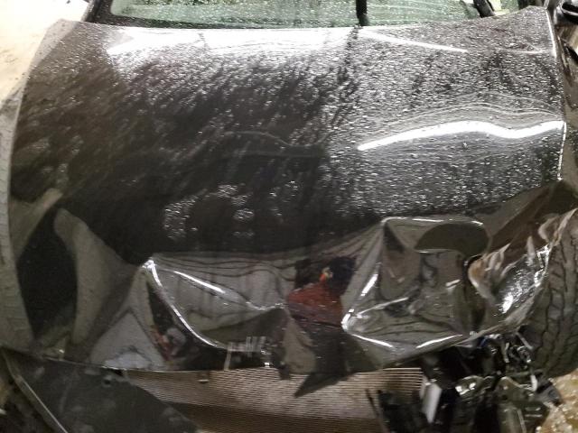 5NPD84LF0JH305665 Hyundai ELANTRA SEL