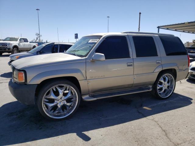 Auction sale of the 2000 Cadillac Escalade, vin: 1GYEK13R6YR165889, lot number: 49806894