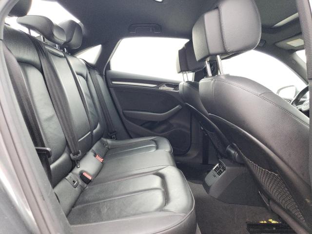 WAUB8GFFXJ1061628 Audi A3 PREMIUM