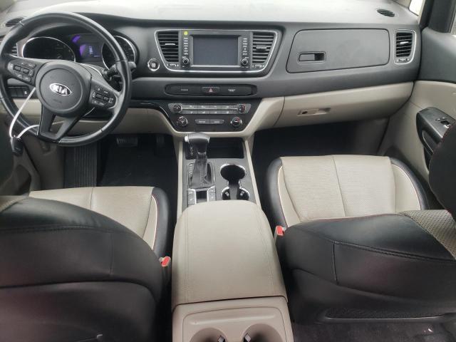 KNDMB5C17L6615899 KIA SEDONA LX