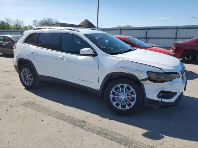 1C4PJMLB2KD438465 Jeep Cherokee Latitude Plus