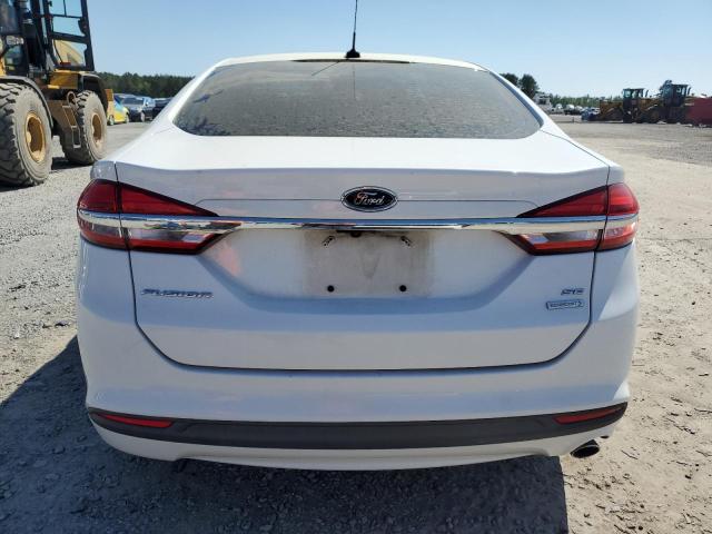 3FA6P0HD8HR114746 Ford FUSION SE