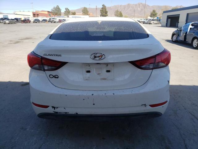 5NPDH4AE2EH458824 Hyundai ELANTRA SE