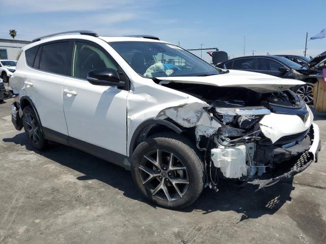 JTMNFREV7JJ751976 Toyota RAV4 SE