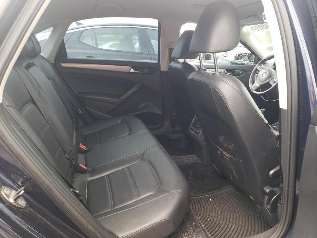 1VWBT7A3XEC050926 Volkswagen PASSAT SE