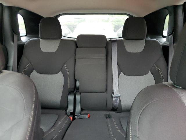 1C4PJMCX3JD589616 Jeep Cherokee Latitude