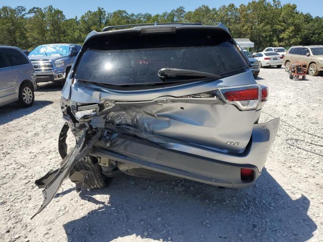 5TDKKRFH3FS078072 Toyota Highlander Xle
