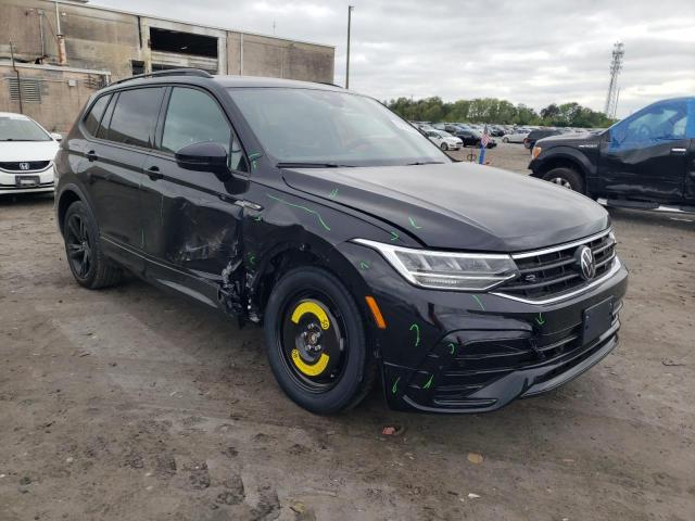 3VVCB7AX1RM008227 Volkswagen Tiguan Se R-line Black