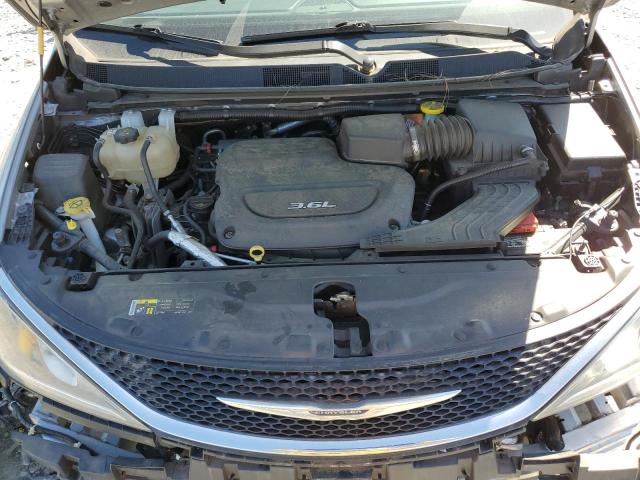 2C4RC1EG9HR844825 Chrysler Pacifica Touring L Plus