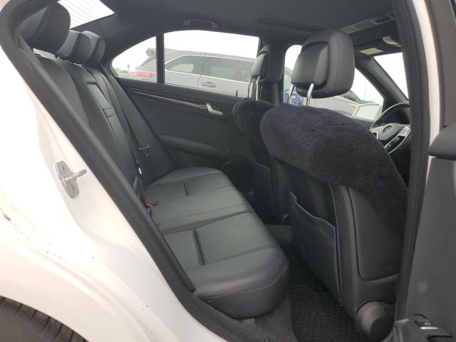WDDGF8AB3EG242734 Mercedes-Benz C 300 4matic