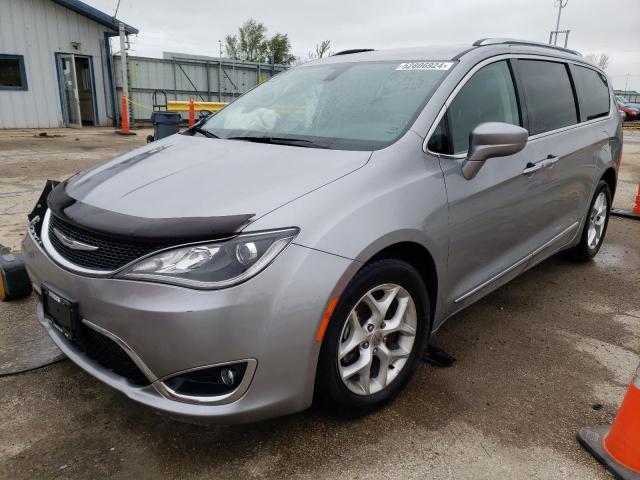 Auction sale of the 2018 Chrysler Pacifica Touring L, vin: 2C4RC1BG2JR127984, lot number: 52806924