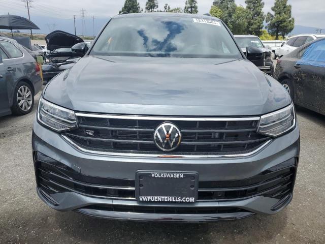 3VVCB7AX7NM139799 Volkswagen Tiguan Se R-line Black