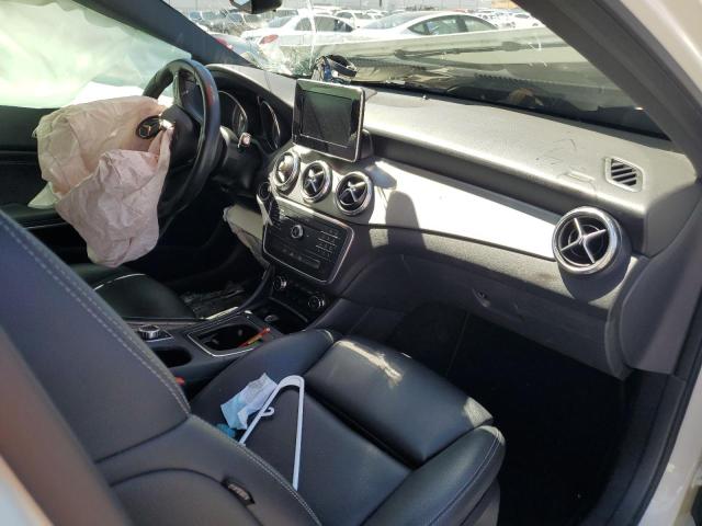 WDCTG4EB3HJ344271 Mercedes-Benz GLA 250