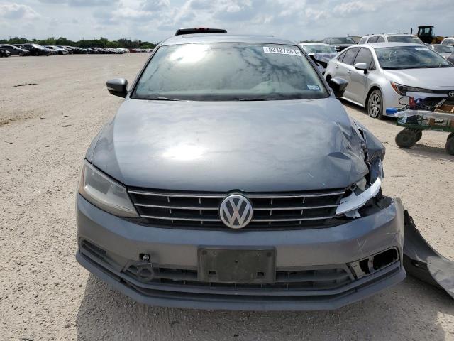 3VWDB7AJ3JM220823 Volkswagen JETTA SE