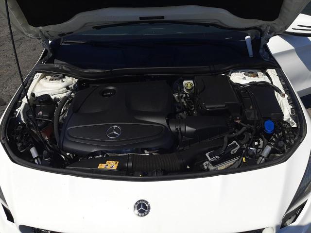 WDDSJ4EB1JN679083 Mercedes-Benz CLA 250
