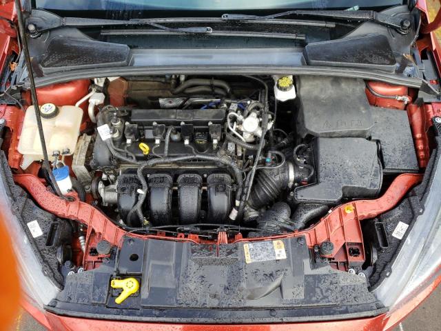 1FADP3H25JL261800 Ford FOCUS SEL