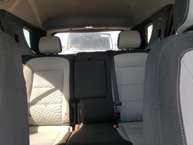 3GNAXJEV9JS546565 Chevrolet EQUINOX LT