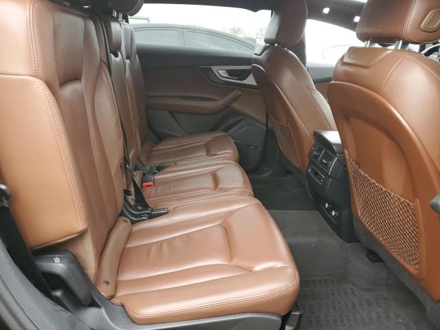 WA1LHAF75JD026274 Audi Q7 Premium Plus