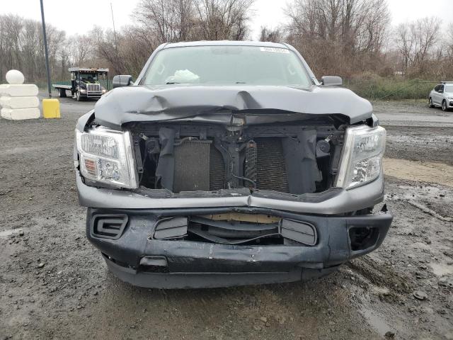 1N6AA1F35JN511990 Nissan TITAN XD S