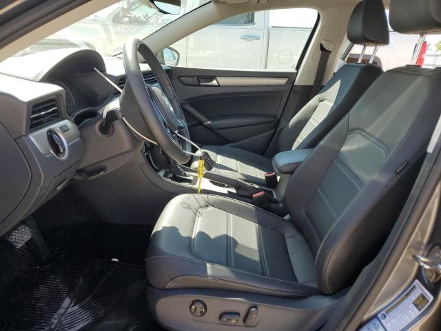 1VWSA7A38NC003982 Volkswagen PASSAT SE