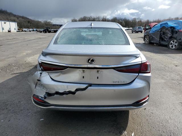 58ADA1C10PU032088 Lexus Es 300h Base
