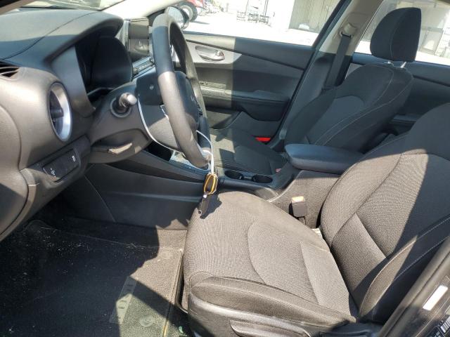3KPF24AD8PE651892 KIA FORTE LX