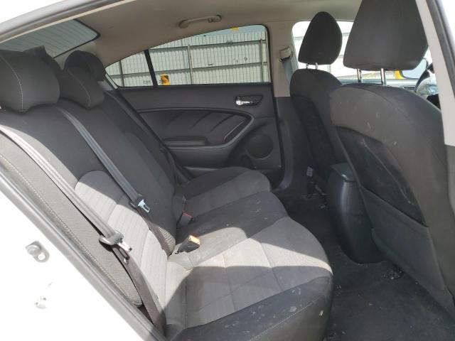 3KPFL4A74JE261399 KIA FORTE LX