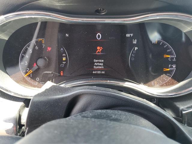 1C4RJFLG5JC221237 Jeep Grand Cherokee Trailhawk