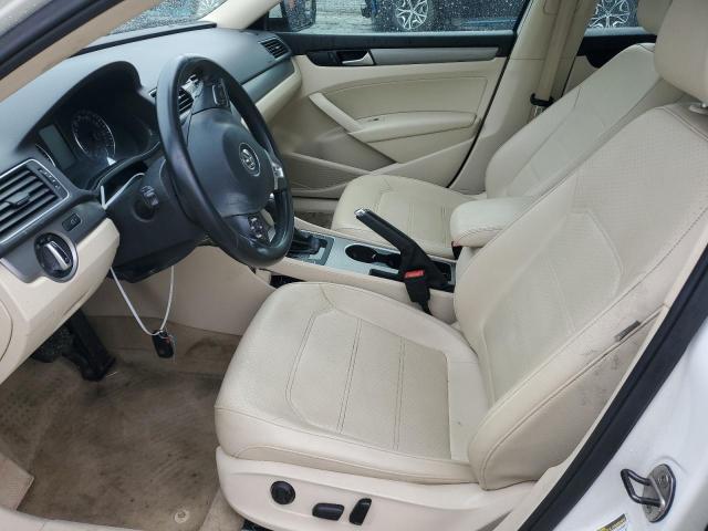 1VWBN7A30EC112019 Volkswagen PASSAT SE