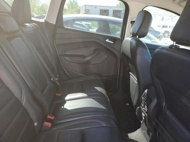 1FMCU0HD2JUB27301 Ford ESCAPE SEL
