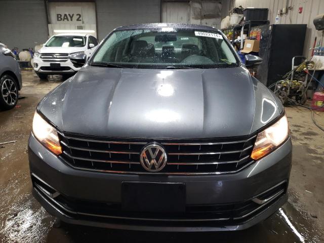 1VWAA7A33JC031324 Volkswagen PASSAT S