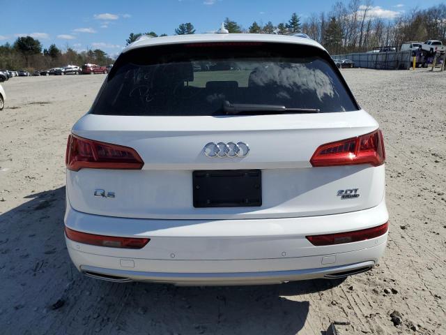 WA1BNAFY3J2242584 Audi Q5 Premium Plus