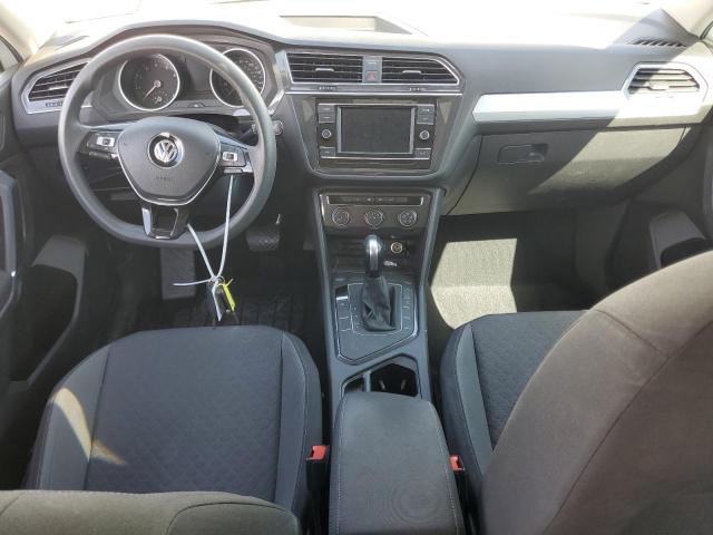 3VV1B7AX6LM098327 Volkswagen TIGUAN S
