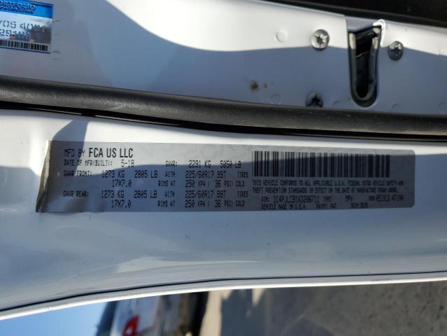 1C4PJLCB1KD206711 Jeep Cherokee Latitude