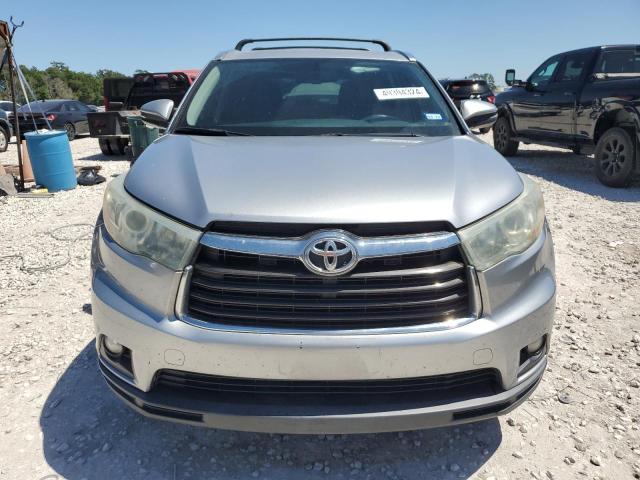 5TDKKRFH3FS078072 Toyota Highlander Xle