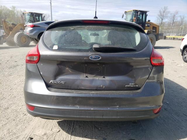 1FADP3K29FL228024 Ford FOCUS SE